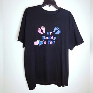 Men's Pink or Blue Daddy Loves You Gender Reveal Crewneck T-shirt, Size XL